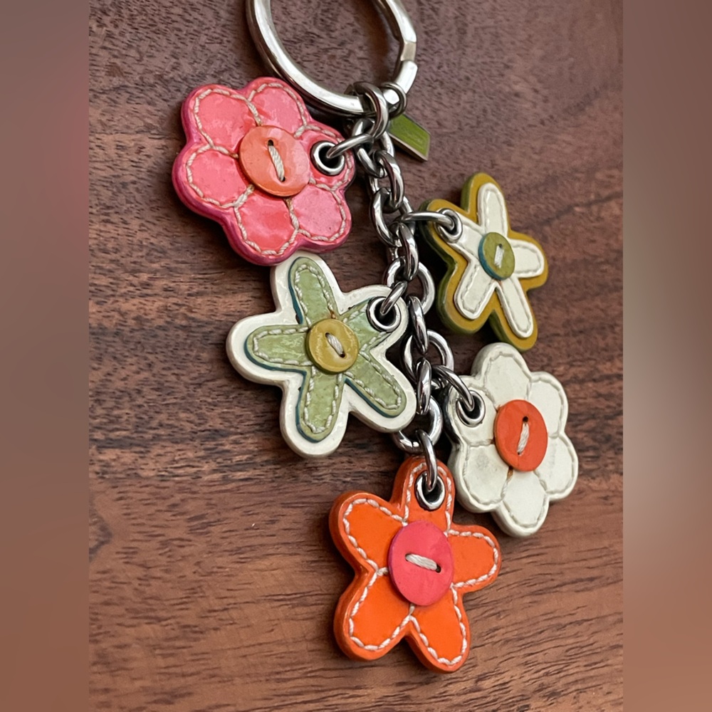 COACH Y2K Wildflower Cluster Bag Charm - Picture 2 of 5